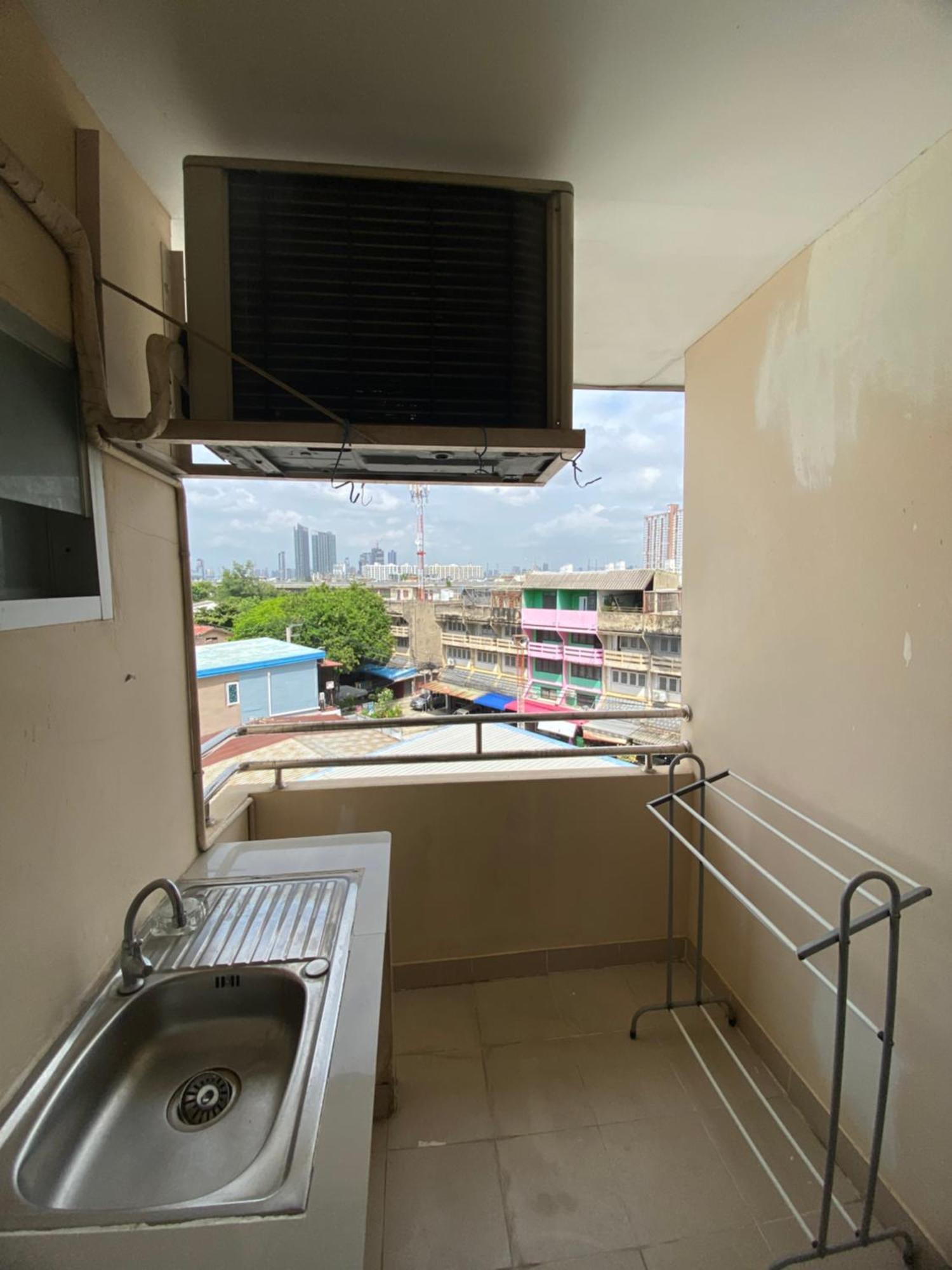 Ladapan Mansion Apartment Nonthaburi Exterior photo